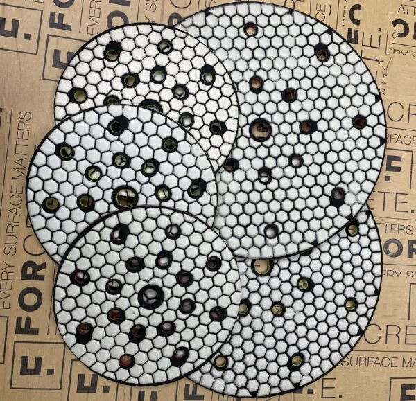 Diamond polishing pads